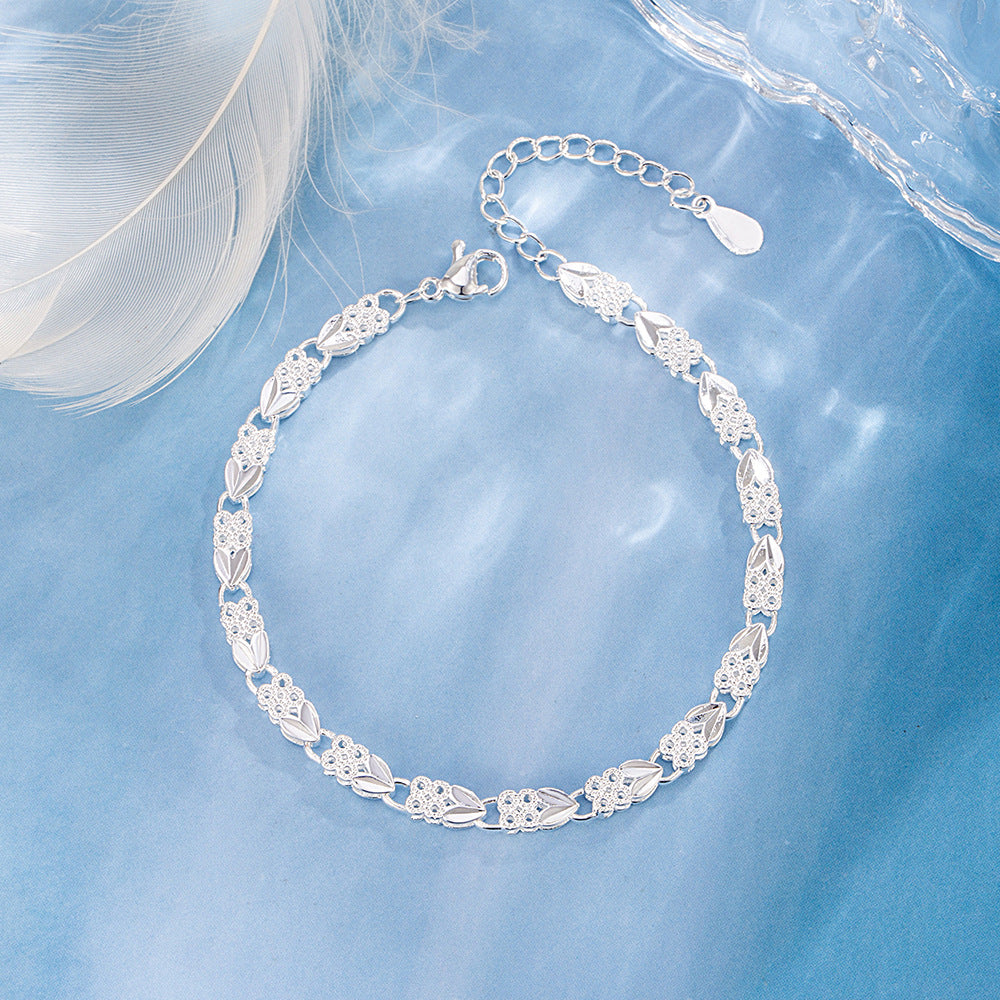 🎅 HOLIDAY HAUL SALE✨Elegant Sparkling Lucky Clover Bracelet🍀