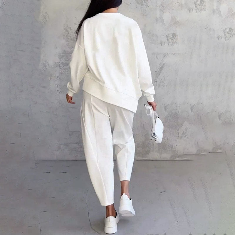 💥Limit Time 50% OFF 💕🤍Round-Neck Long-Sleeved Top ＆ Pants 2-Piece Set