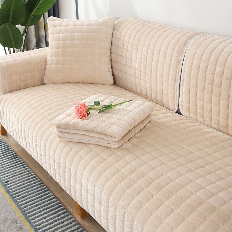Non-Slip, Extra-Thick Suede Sofa Cover 🛋️