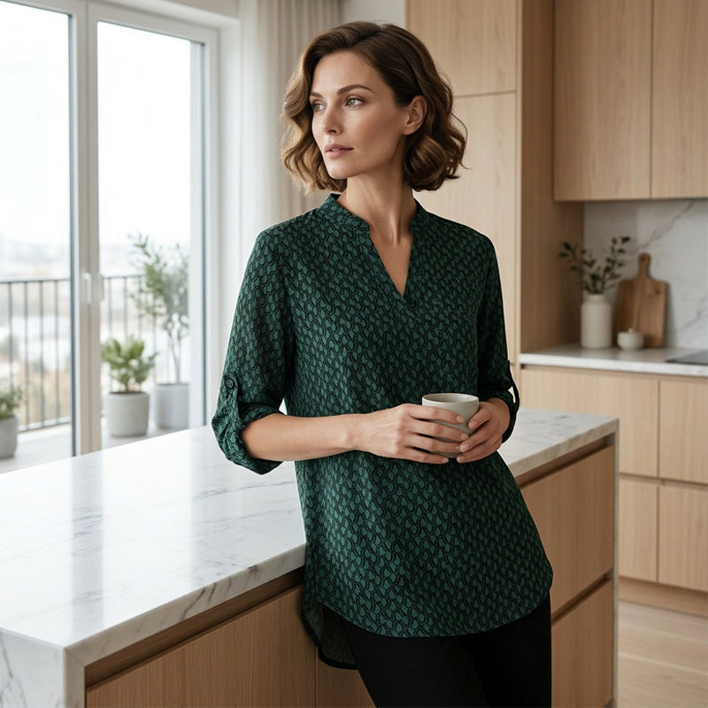 🥳50% OFF !!🥳 Women's Geometric Print V-Neck Blouse 💞
