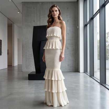 👗 LIMITED-TIME 50% OFF! 💫 Women's Strapless Tiered Ruffle Smocked Dress – Elegant, Flattering, Versatile Occasion Wear ✨