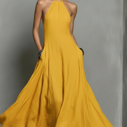 🔥While Supplies Last 47% OFF!🎉 Women's Elegant Sleeveless Halter Maxi Dress